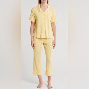 PJ Couture Rib Scallop Trim Yellow Pajama Set 2 Piece NWT M